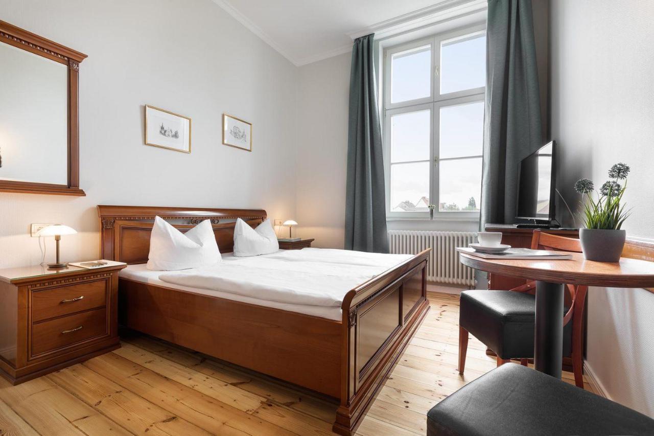 Hotel Prinz Heinrich Werder  Exterior photo